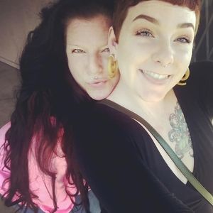 Meet your Posher, Serina